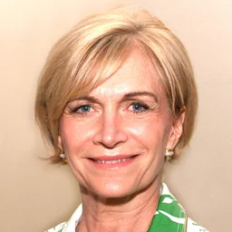 Farkas Ildikó foglalkozás-egészségügyi szakápoló, MODELLO Intézet